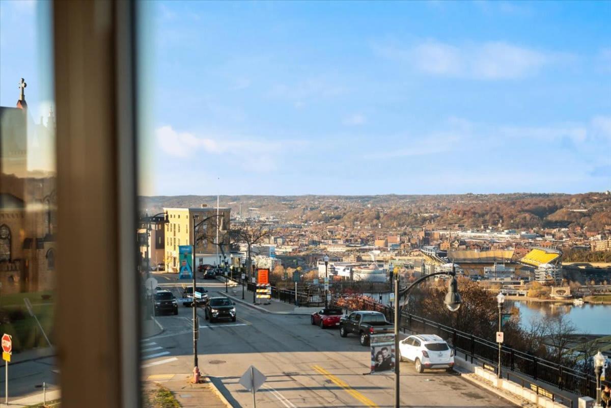 Skyline At Your Door - Studio With A View Pittsburgh Eksteriør billede