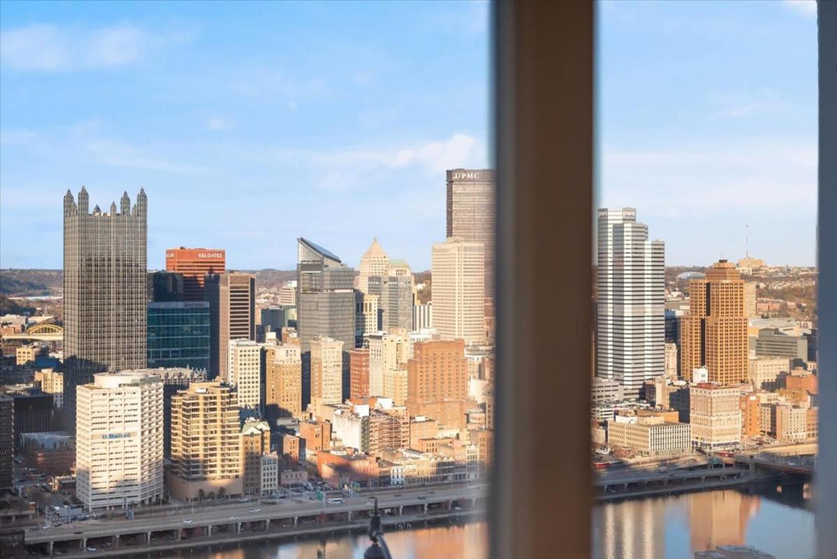 Skyline At Your Door - Studio With A View Pittsburgh Eksteriør billede
